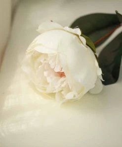 HIER_1300 2 Bush | Ivory Artificial Silk Peony, Rose & Hydrangea Flower Bouquet Chargers & Centerpieces