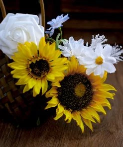 HIER_5120 Chargers & Centerpieces 40 Pcs | Artificial Rose, Silk Sunflower & Stems Mix Flower Box - Cream/White