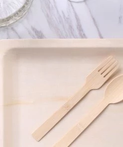 HIER_5480 Disposable Dinnerware 12 Pack | 8"x10" Eco Friendly Birchwood Wooden Dinner Serving Plates