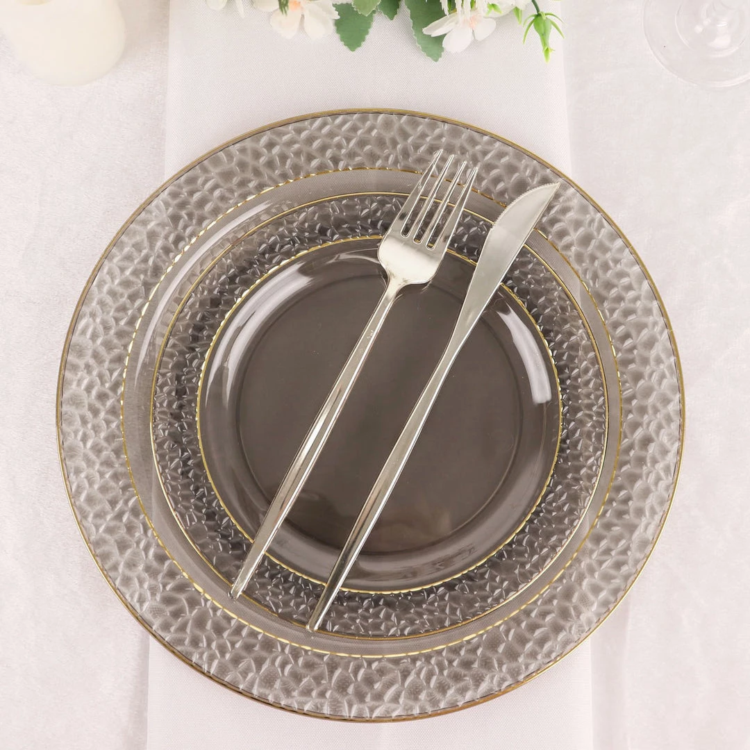 HIER_5441 Disposable Dinnerware 10 Pack | 10" Opaque Black & Gold Rim Plastic Dinner Plates, Round With Hammered Print Design 2 HIER_5441 Disposable Dinnerware 10 Pack | 10" Opaque Black & Gold Rim Plastic Dinner Plates, Round With Hammered Print Design