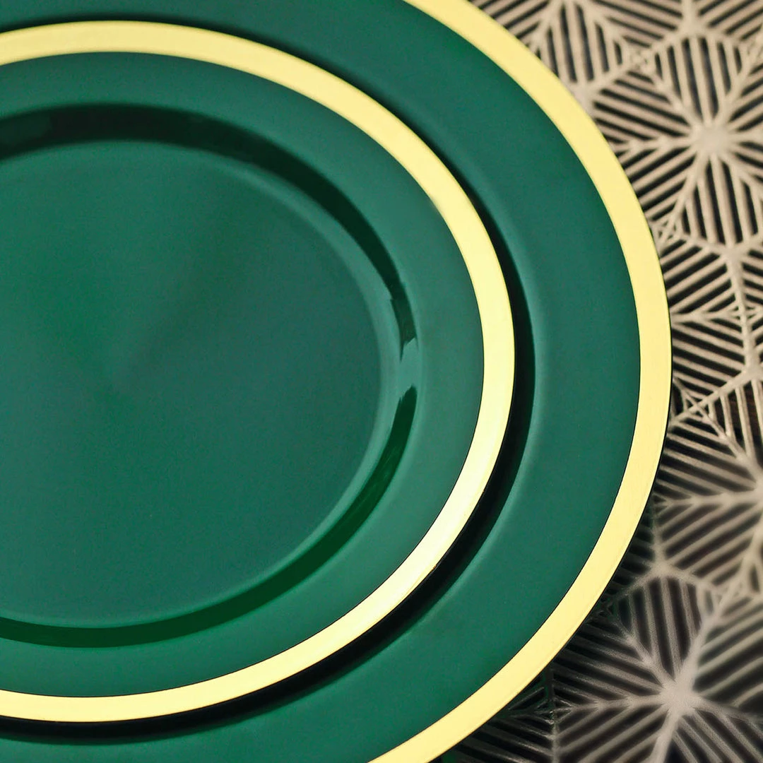 HIER_5441 10 Pack | Regal 7" Hunter Emerald Green & Gold Plastic Dessert Plates, Round Appetizer Salad Plates 10 HIER_5441 10 Pack | Regal 7" Hunter Emerald Green & Gold Plastic Dessert Plates, Round Appetizer Salad Plates
