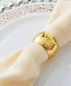 HIER_2310 4 Pack Metallic Gold Hammered Napkin Rings Linen Napkins