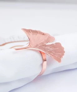 HIER_2310 4 Pack | Rose Gold Ginkgo Leaf Napkin Rings, Linen Napkin Holders - Metallic Ornate Design - Blush Linen Napkins