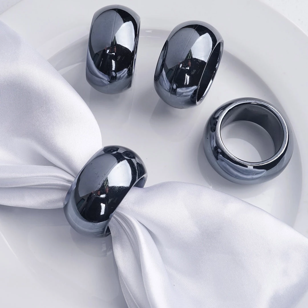 HIER_2210 Pack Of 4 | Charcoal Gray Acrylic Napkin Rings 1 HIER_2210 Pack Of 4 | Charcoal Gray Acrylic Napkin Rings