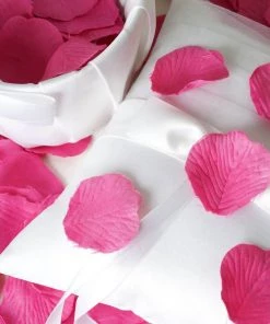 HIER_5130 500 Fuchsia Silk Rose Petals For Table Confetti