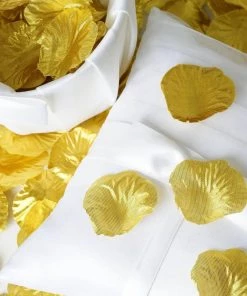 HIER_5130 500 Gold Silk Rose Petals For Table Confetti