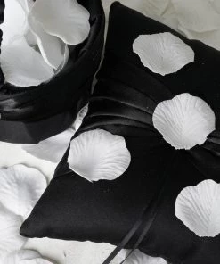 HIER_5130 500 White Silk Artificial Roses Wholesale Petals For Table Confetti