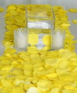 HIER_5130 Chargers & Centerpieces 500 Yellow Silk Rose Petals