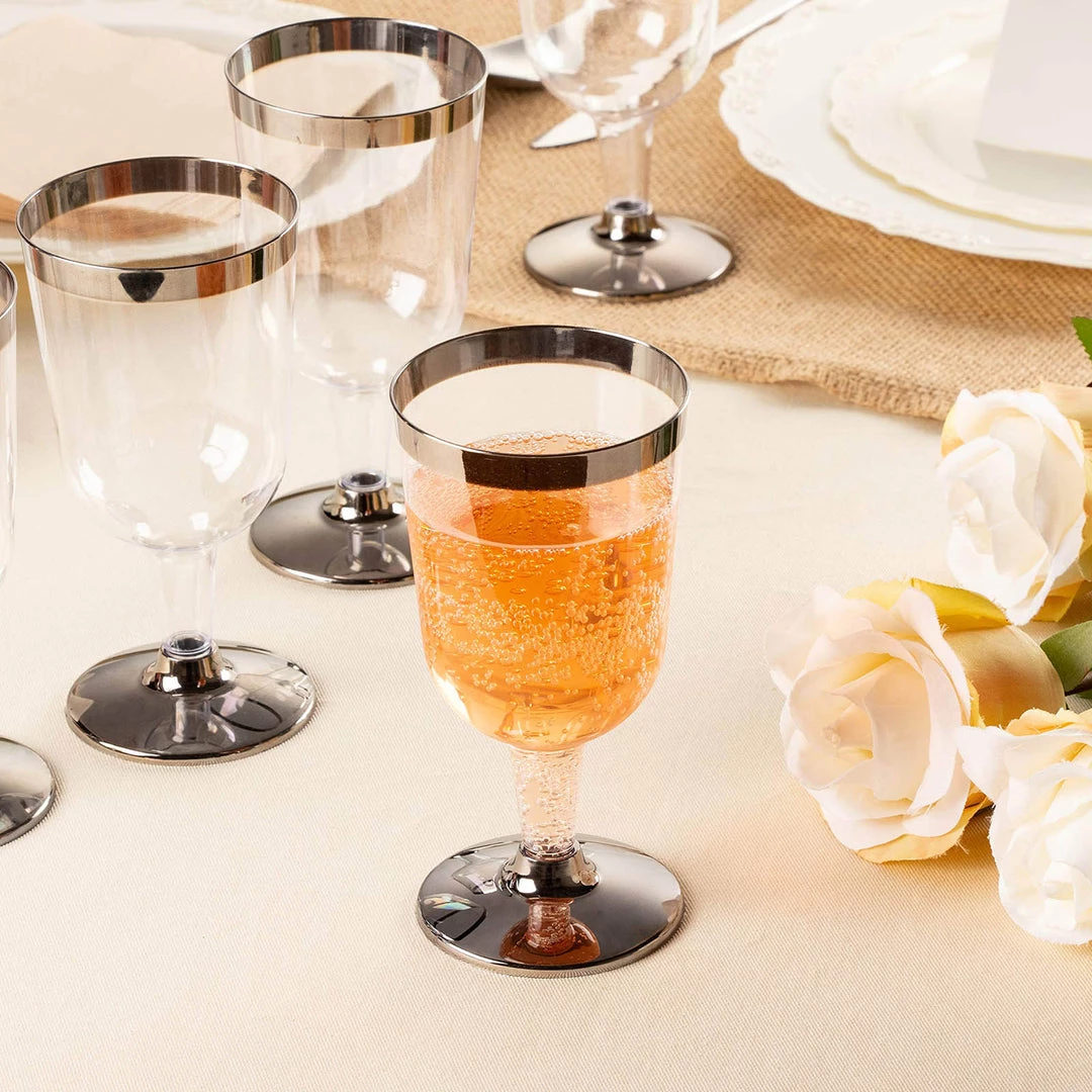 HIER_5430 Disposable Dinnerware 12 Pack 6oz Silver Detailed Plastic Disposable Short Wine Glasses Cups - Short Stem Clear 2 HIER_5430 Disposable Dinnerware 12 Pack 6oz Silver Detailed Plastic Disposable Short Wine Glasses Cups - Short Stem Clear