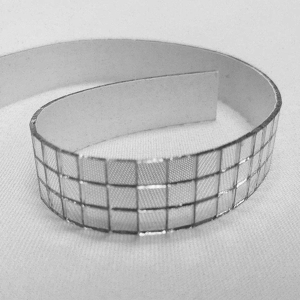 HIER_3620 Glass & Metal Floral Vases 32" Silver Polystone Trumpet Floor Mirrored Mosaic Vases 8 HIER_3620 Glass & Metal Floral Vases 32" Silver Polystone Trumpet Floor Mirrored Mosaic Vases