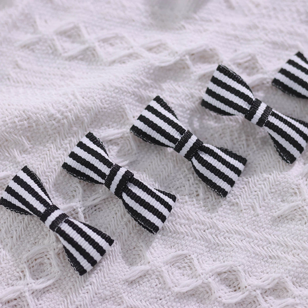 HIER_5146 50 Pcs | 1.5" Black/White Stripe Pre Tied Ribbon Bows - Bow Tie For Party Favor Bags - Polyester 7 HIER_5146 50 Pcs | 1.5" Black/White Stripe Pre Tied Ribbon Bows - Bow Tie For Party Favor Bags - Polyester