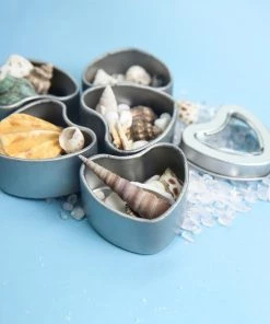 HIER_5320 10 Pack | Silver Heart Shaped Window Tin Favor Boxes Tabletop Decor 36 HIER_5320 10 Pack | Silver Heart Shaped Window Tin Favor Boxes Tabletop Decor