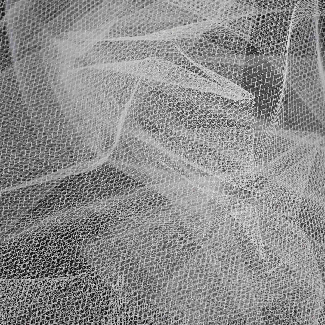 HIER_5220 9"x100 Yards White Tulle Fabric Bolt, Sheer Fabric Spool Roll For Crafts 3 HIER_5220 9"x100 Yards White Tulle Fabric Bolt, Sheer Fabric Spool Roll For Crafts