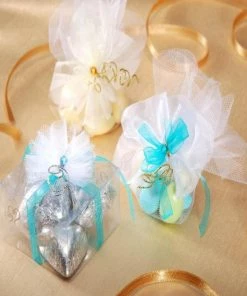 HIER_5220 25 Pack | 9" Fuchsia Sheer Nylon Tulle Scalloped Circles Favor Wrap Craft Fabric