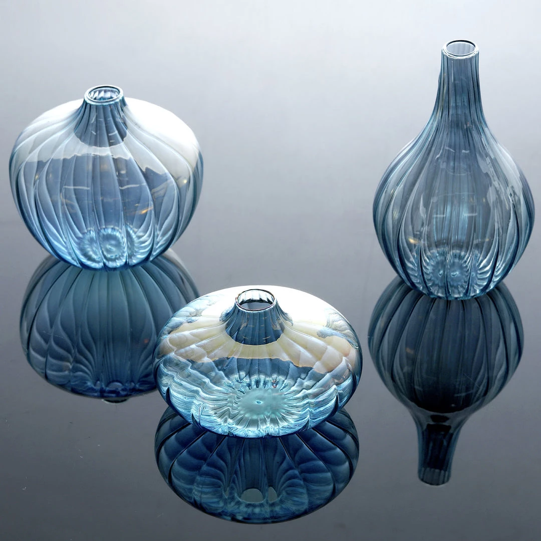 HIER_4810 Chargers & Centerpieces Set Of 3 | Blue Glass Flower Bud Vases, Table Centerpiece Taper Candle Holders - Ribbed Design - Assorted Sizes 12 HIER_4810 Chargers & Centerpieces Set Of 3 | Blue Glass Flower Bud Vases, Table Centerpiece Taper Candle Holders - Ribbed Design - Assorted Sizes