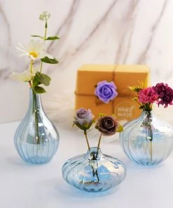 HIER_4810 Chargers & Centerpieces Set Of 3 | Blue Glass Flower Bud Vases, Table Centerpiece Taper Candle Holders - Ribbed Design - Assorted Sizes 25 HIER_4810 Chargers & Centerpieces Set Of 3 | Blue Glass Flower Bud Vases, Table Centerpiece Taper Candle Holders - Ribbed Design - Assorted Sizes