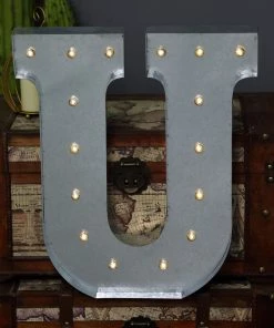 HIER_3720 Chargers & Centerpieces 20