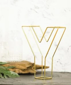 HIER_3720 8" Tall | Gold Wedding Centerpiece | Freestanding 3D Decorative Wire Letter | Y Chargers & Centerpieces