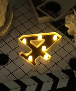 HIER_3720 Chargers & Centerpieces 6