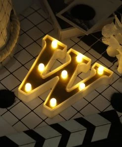 HIER_3720 Chargers & Centerpieces 6